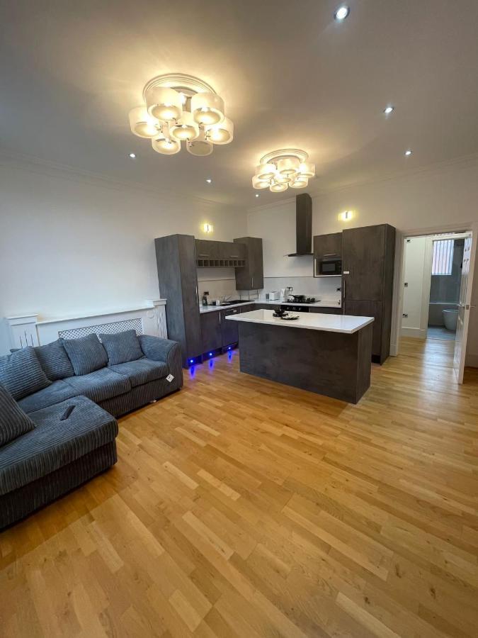 Luxury Apartment Apt5 伍尔弗汉普顿 外观 照片